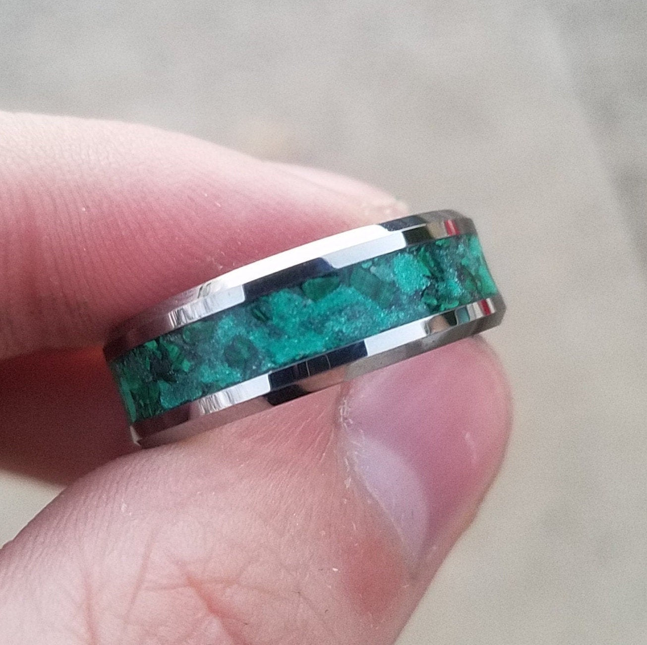 Tungsten carbide ring malachite and glowstone inlay. Glow ring. malachite ring. Men's ring. Women's ring. Sizes 5-13